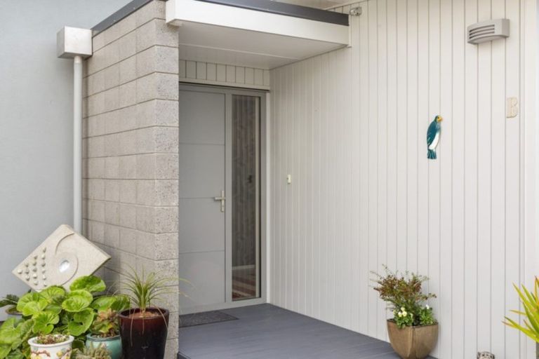 Photo of property in 18b Dorset Avenue, Westown, New Plymouth, 4310