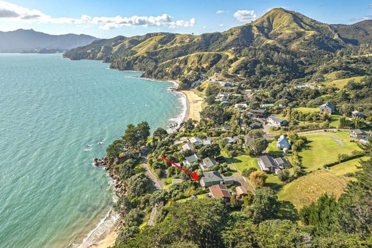 Photo of property in 4e Torehina Heights, Amodeo Bay, Coromandel, 3584