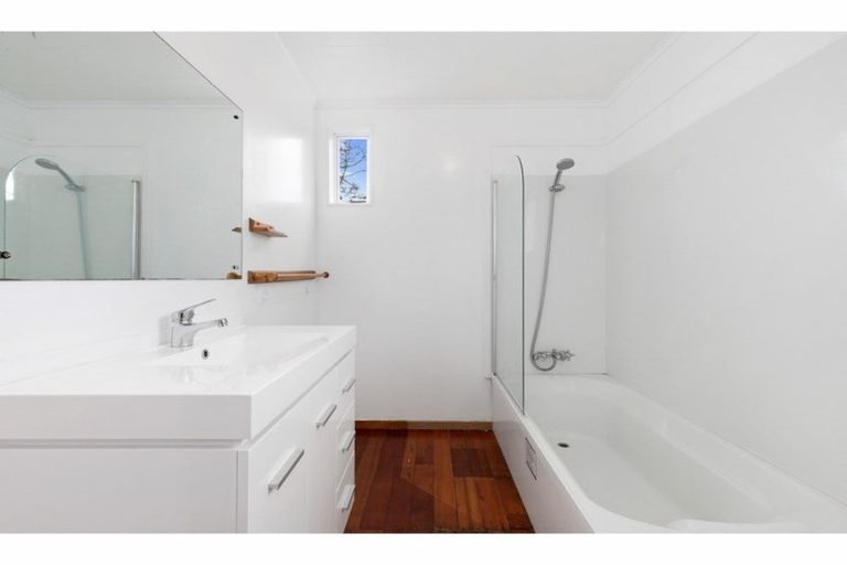 Photo of property in 39 Aroha View Avenue, Te Aroha, 3320