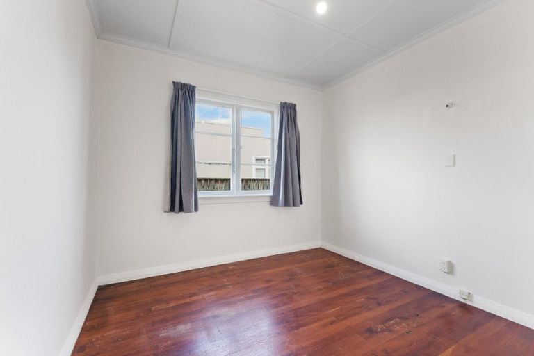 Photo of property in 97 Niblett Street, Whanganui, 4500