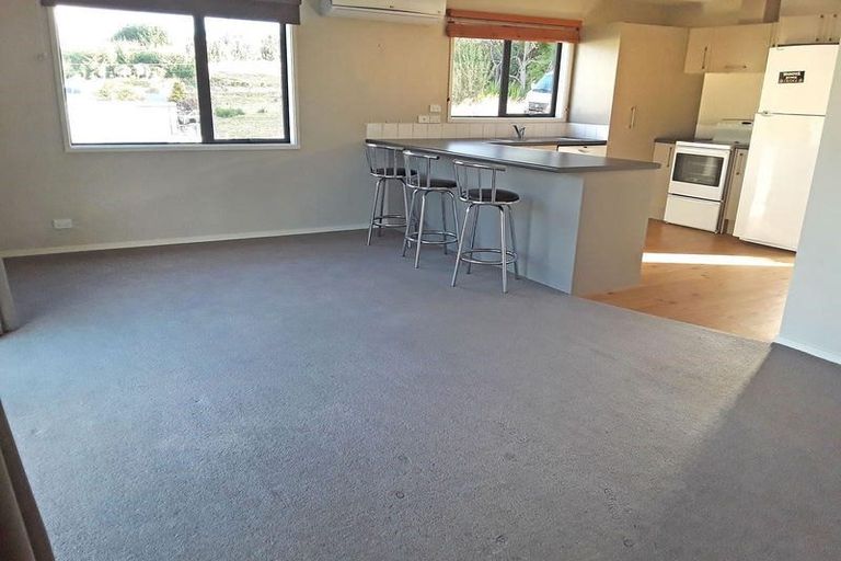 Photo of property in 17 Thomas Street, Palmerston, 9430