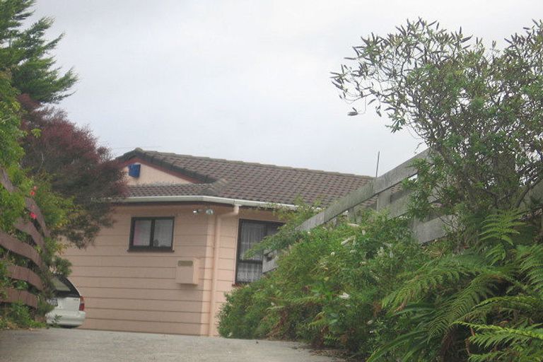 Photo of property in 24 Buccaneer Place, Grenada Village, Wellington, 6037