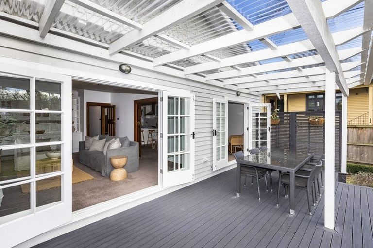 Photo of property in 7 Malcolm Avenue, Cashmere, Christchurch, 8022