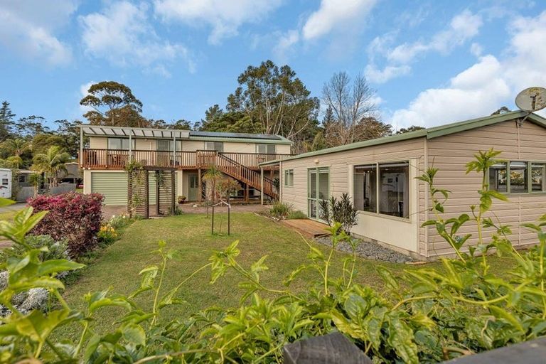 Photo of property in 43 Tamure Place, Ruakaka, 0116