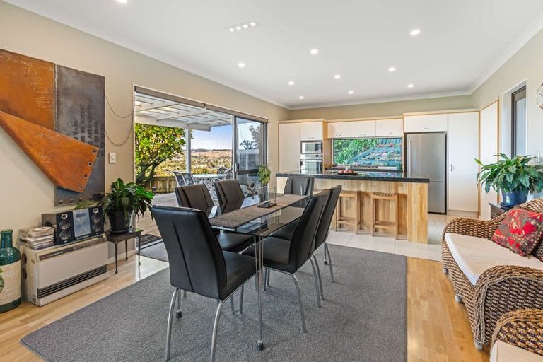 Photo of property in 24 Wairere Road, Bastia Hill, Whanganui, 4500