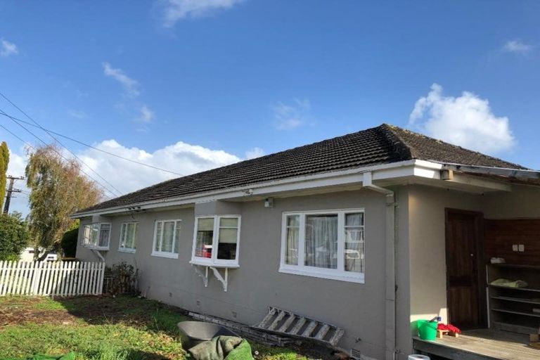 Photo of property in 1/18 Hill Road, Hillpark, Auckland, 2102