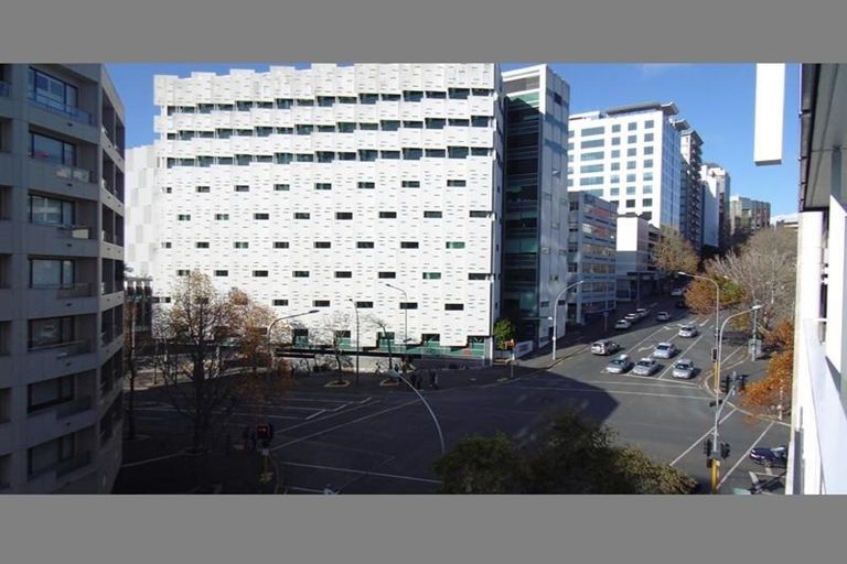 Photo of property in Queen's Residences, 2002/8 Airedale Street, Auckland Central, Auckland, 1010