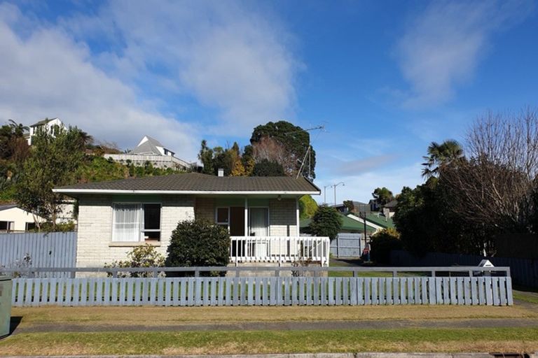 Photo of property in 24 Roto Street, Westown, New Plymouth, 4310