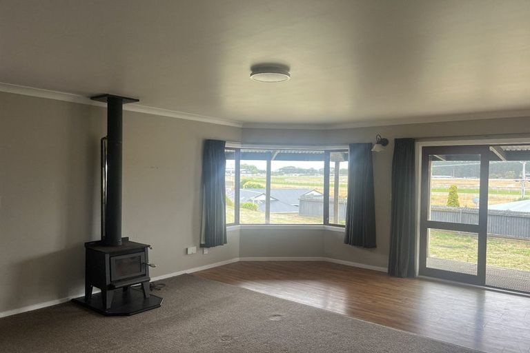 Photo of property in 7a Victoria Street, Hawera, 4610