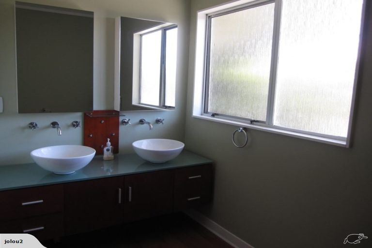 Photo of property in 57 Baylands Drive, Newlands, Wellington, 6037