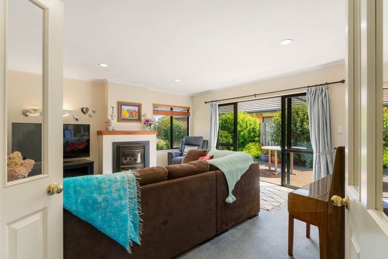 Photo of property in 91 Kahira Crescent, Papamoa Beach, Papamoa, 3118