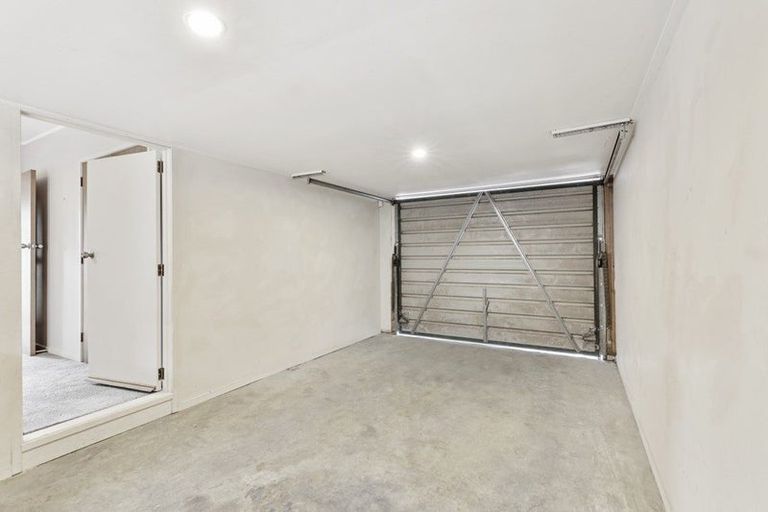 Photo of property in 1/5 Ashdown Place, Pahurehure, Papakura, 2113
