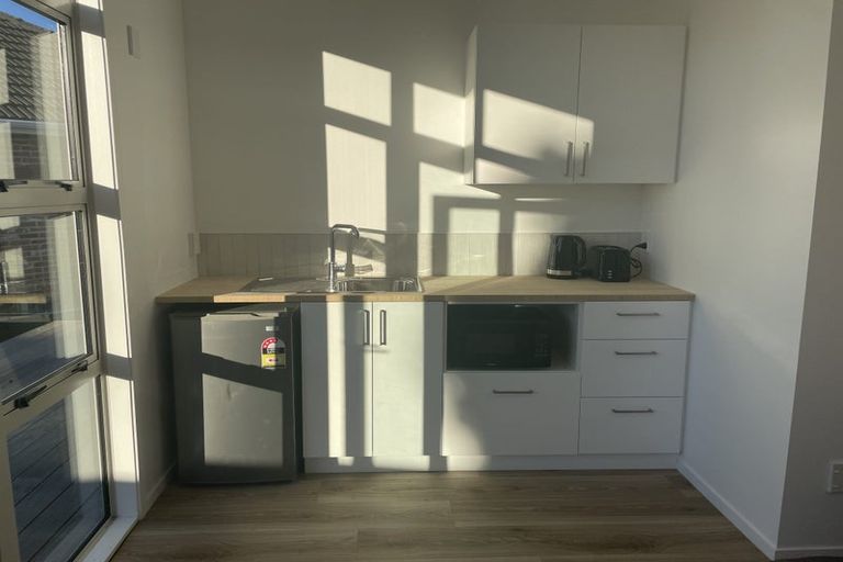 Photo of property in 48 Glenroy Street, Woolston, Christchurch, 8062