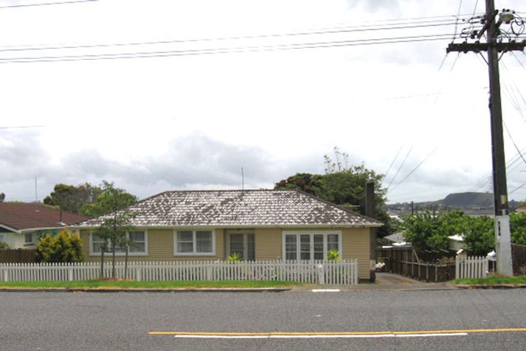 Photo of property in 28 Panama Road, Mount Wellington, Auckland, 1062