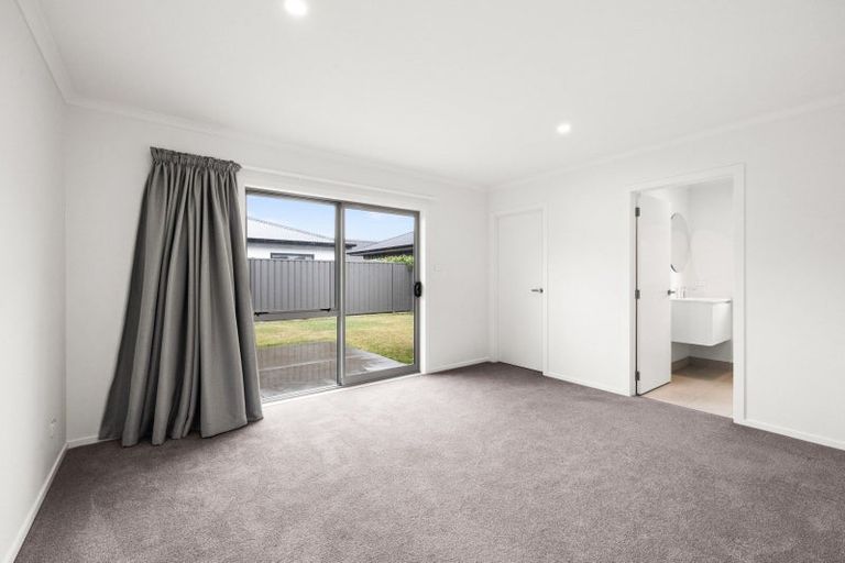 Photo of property in 42 Hunter Drive, Awatoto, Napier, 4110