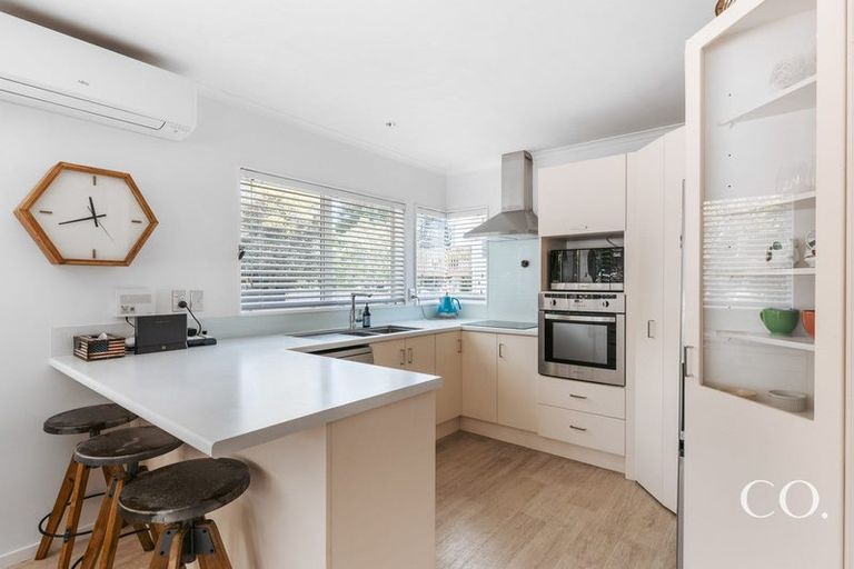 Photo of property in 4 Beach Grove, Omokoroa, 3114