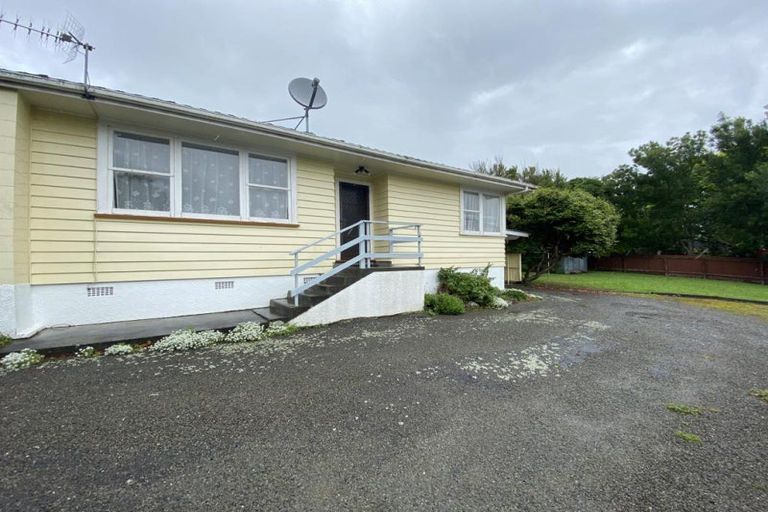 Photo of property in 44 Pitama Road, Awapuni, Palmerston North, 4412