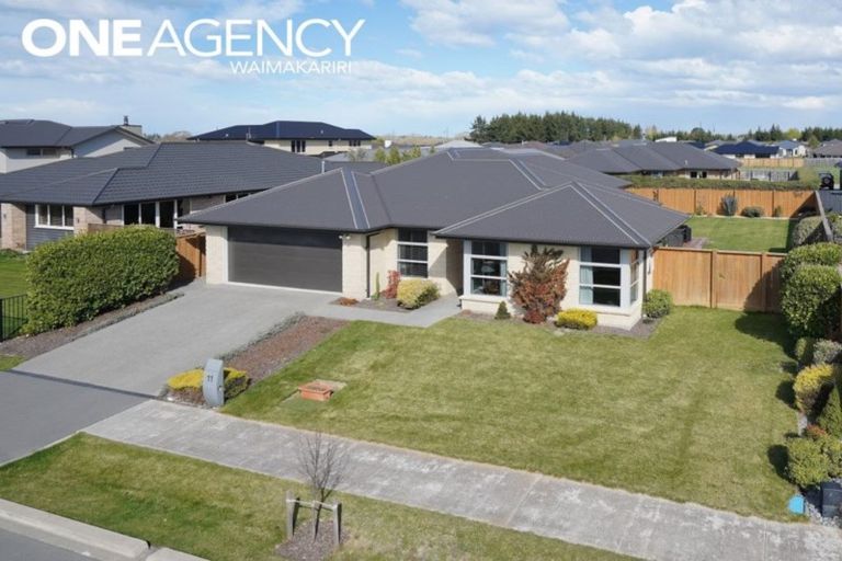 Photo of property in 11 Kuta Street, Pegasus, 7612