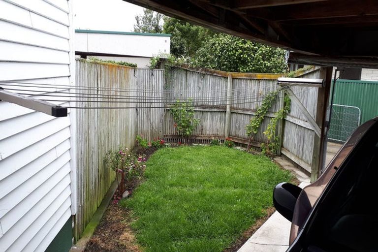 Photo of property in 3/1104 Heretaunga Street East, Parkvale, Hastings, 4122