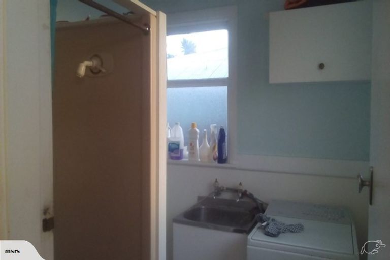 Photo of property in 39 Neal Crescent, Onekawa, Napier, 4110