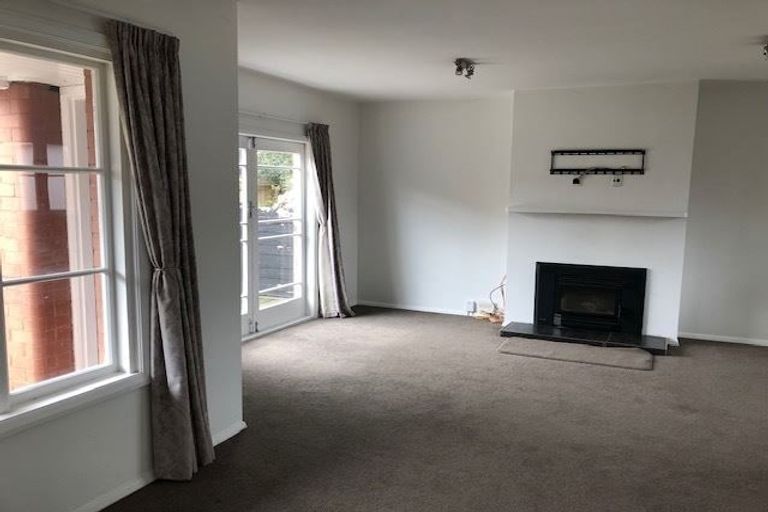 Photo of property in 79 Kahu Road, Fendalton, Christchurch, 8041