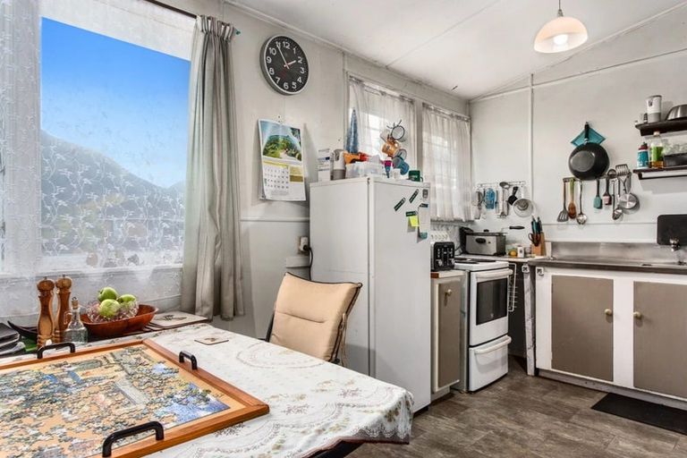 Photo of property in 24 Domett Street, Kawerau, 3127