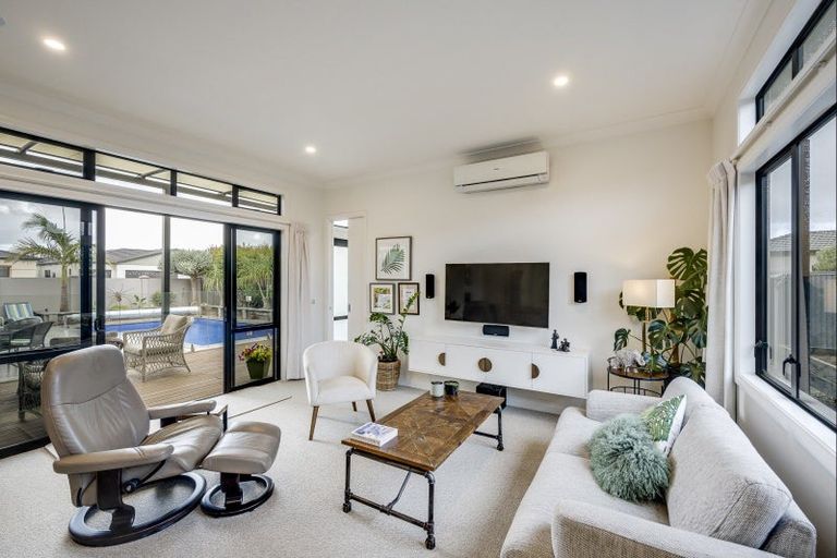 Photo of property in 15 Hunter Drive, Awatoto, Napier, 4110