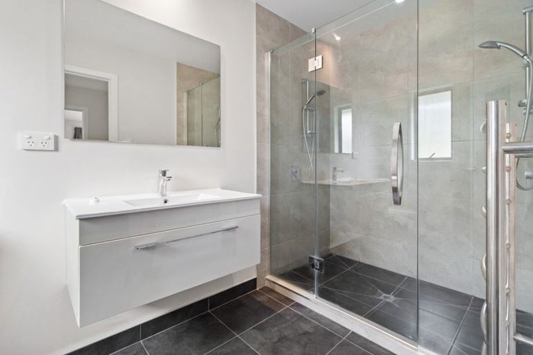 Photo of property in 30 Keston Crescent, Flagstaff, Hamilton, 3210