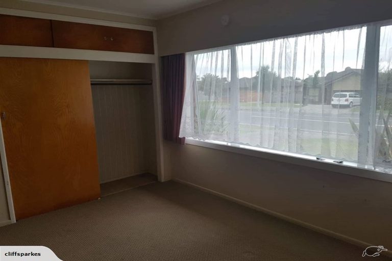 Photo of property in 187 Queen Street, Pukekohe, 2120
