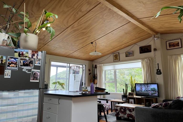 Photo of property in 119 Houghton Bay Road, Houghton Bay, Wellington, 6023