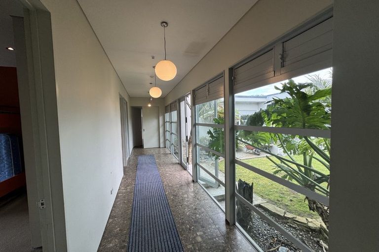 Photo of property in 261 Airfield Road, Ardmore, Papakura, 2582