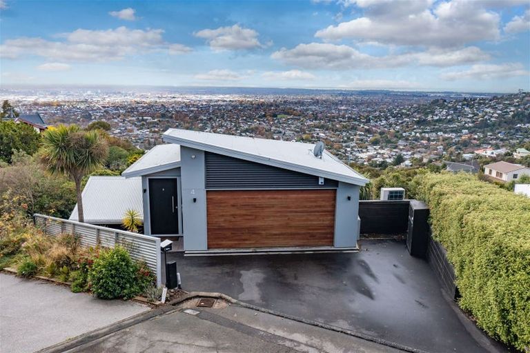 Photo of property in 4 Patchett Place, Cashmere, Christchurch, 8022