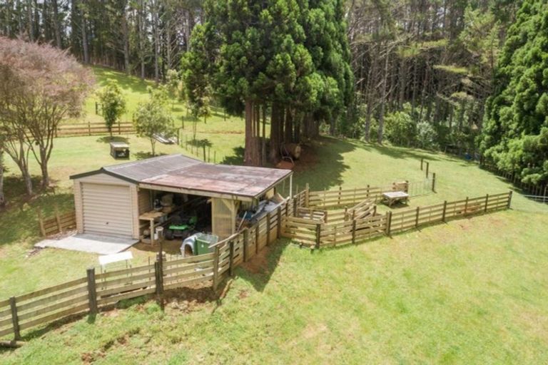 Photo of property in 37 Shirley Road, Waipapa, Kerikeri, 0295