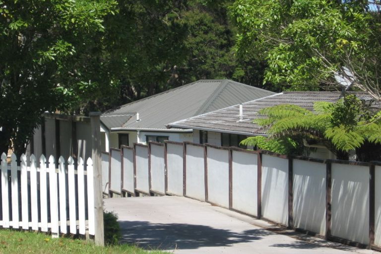 Photo of property in 186 Manuka Road, Bayview, Auckland, 0629