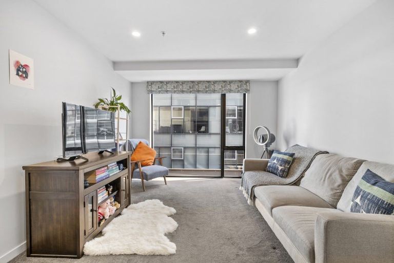 Photo of property in Pinnacle Apartments, W407/160 Victoria Street, Te Aro, Wellington, 6011