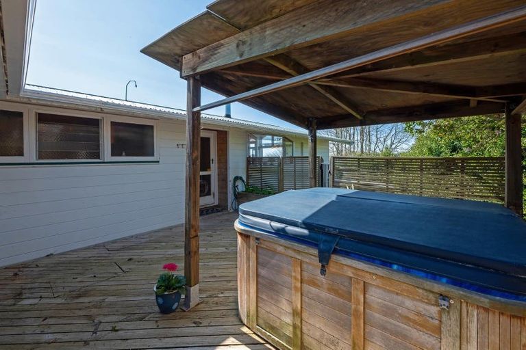 Photo of property in 20 Exeter Place, Tihiotonga, Rotorua, 3015