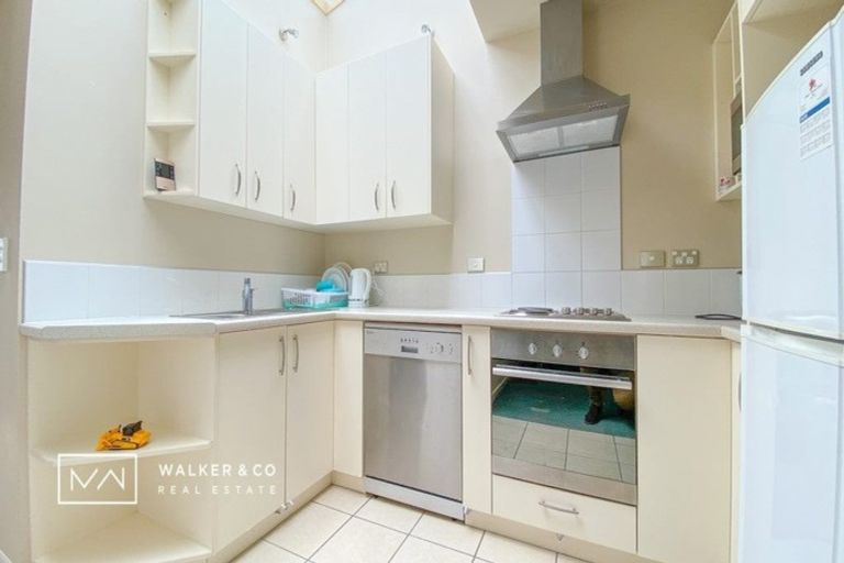 Photo of property in 3/110 Martin Street, Wallaceville, Upper Hutt, 5018