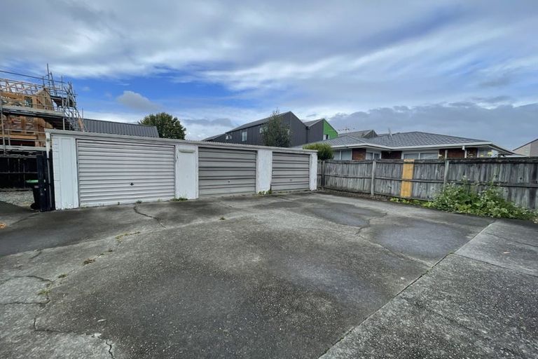 Photo of property in 1/47 Division Street, Riccarton, Christchurch, 8041
