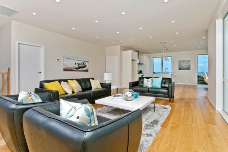 Photo of property in 187a Browns Bay Road, Browns Bay, Auckland, 0630