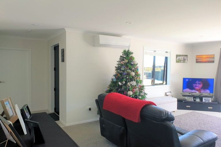 Photo of property in 17 Ridgeway Drive, Greymouth, 7805