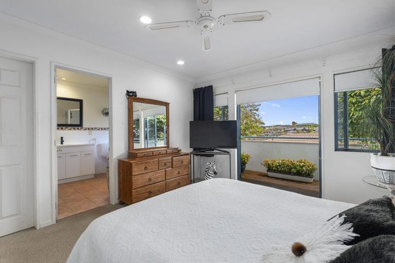 Photo of property in 10 Rochester Place, Bethlehem, Tauranga, 3110