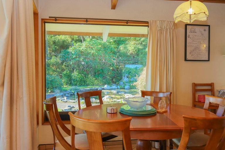 Photo of property in 22 Stanton Crescent, Karoro, Greymouth, 7805