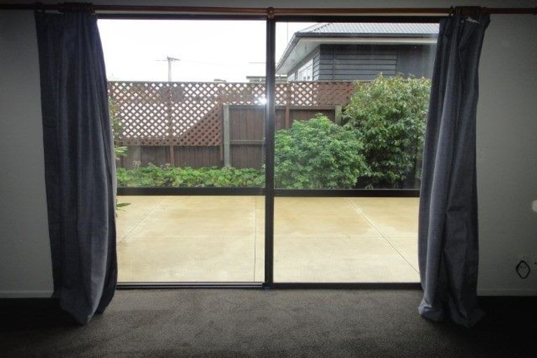 Photo of property in 1/37 Cornwall Street, St Albans, Christchurch, 8014