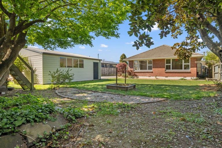 Photo of property in 26 Springbank Street, Bryndwr, Christchurch, 8053