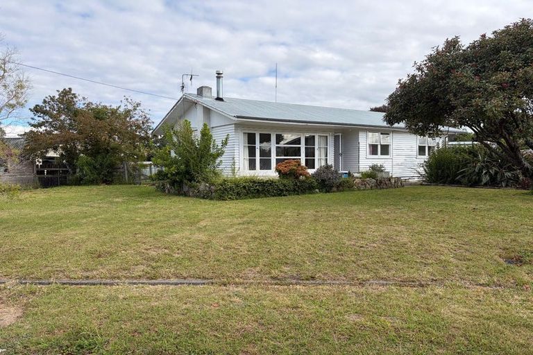 Photo of property in 36 Warwick Crescent, Taradale, Napier, 4112