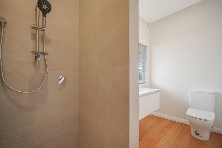 Photo of property in 19a Alexandra Street, Riverhead, 0820