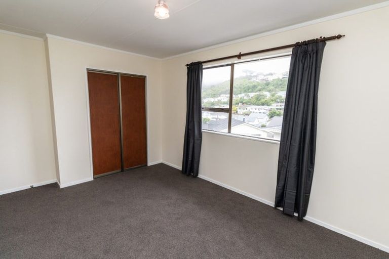 Photo of property in 10a Stonefield Place, Johnsonville, Wellington, 6037