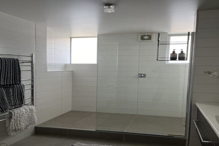 Photo of property in 3/381 Tamaki Drive, Saint Heliers, Auckland, 1071
