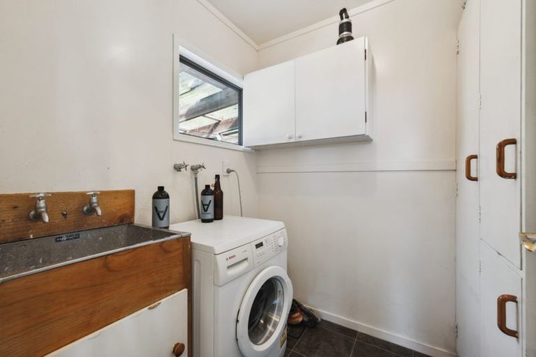 Photo of property in 15b Marchant Place, Westown, New Plymouth, 4310