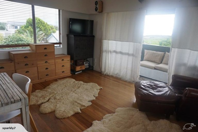 Photo of property in 924c Papamoa Beach Road, Papamoa Beach, Papamoa, 3118